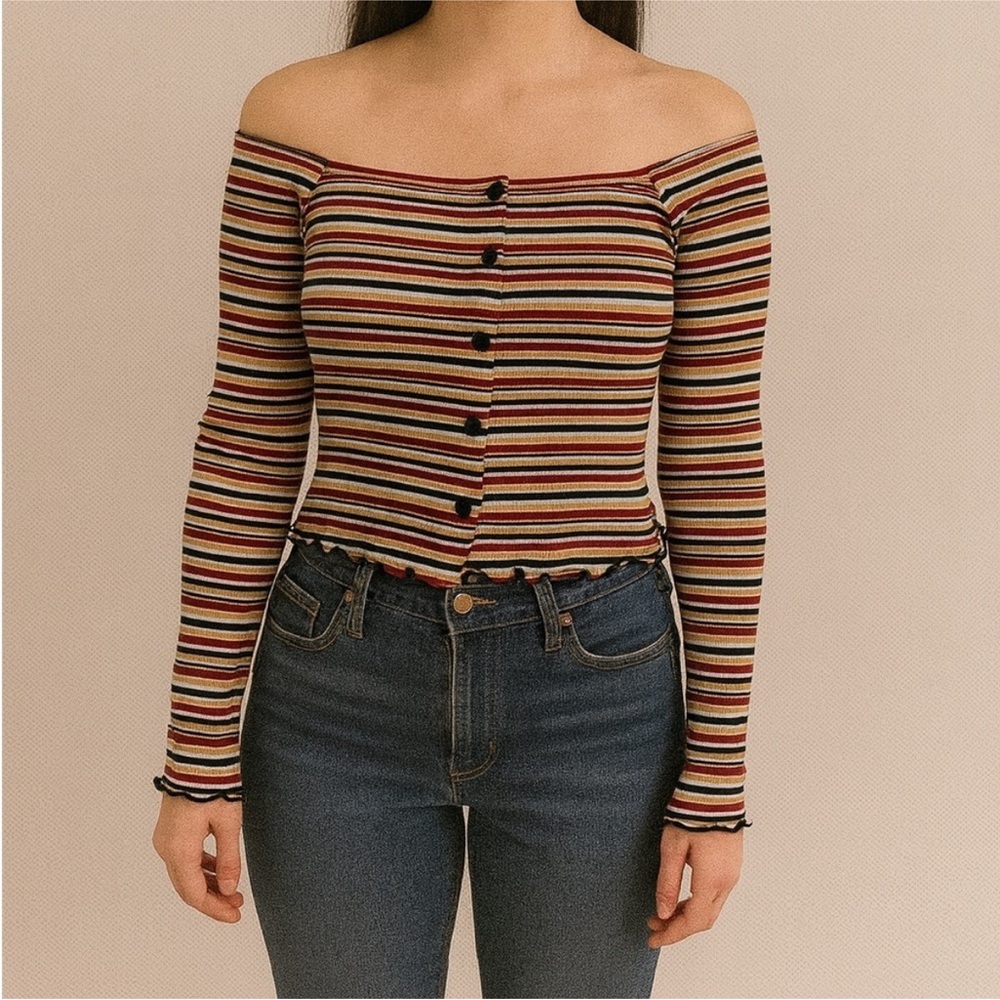Rue21 Size Small Red and Yellow Striped Off-The-Shoulder Y2k 90s Style Top